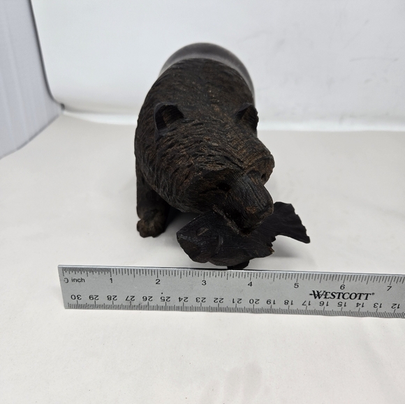 Wood Wilderness Carved Bear Catching A Fish In Mouth  Rich Brown Color Heavy - Picture 13 of 14